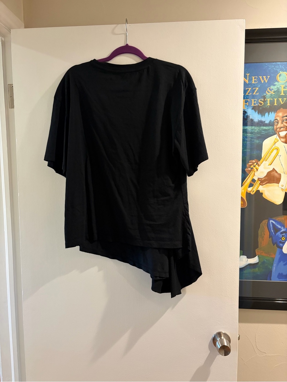 Anthropologie Black Men’s Short-Sleeve Asymmetric Hem Tee